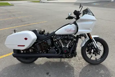 Only 1 week old! It pains and embarrasses me to do this. As they say, “my loss is your gain”. Hate t...