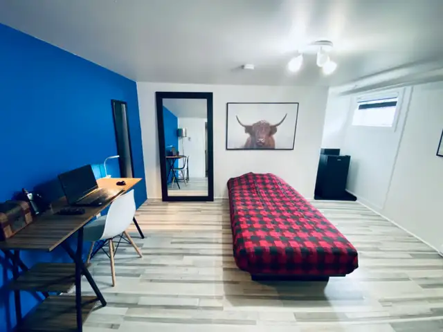 Chambre à louer Limoilou Québec pour travailleur et retraité in Room Rentals & Roommates in Québec City - Image 5