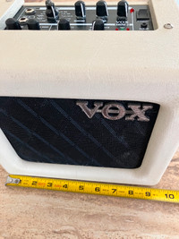 Compact VOX Amplifier
