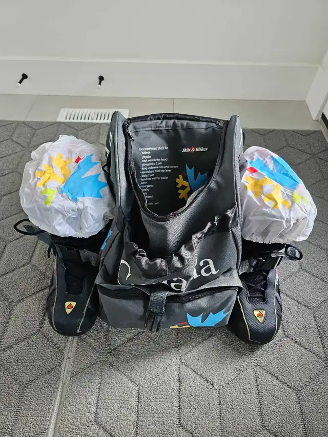 Firefly Mens Snowboard Boots with Skis and Bikes Canada Backpack in Snowboard in Calgary - Image 9