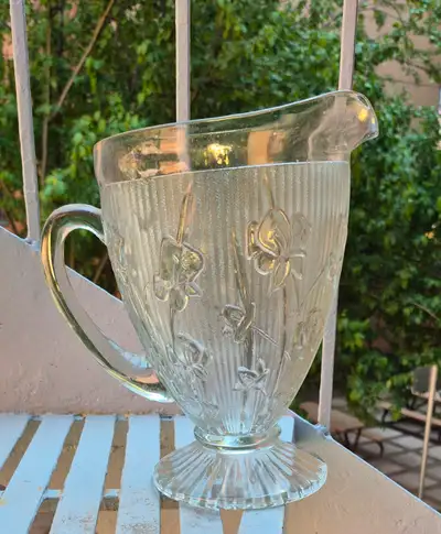 Pichet Vintage en verre , Superbe!, View more