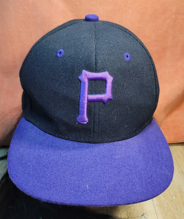 City Hunter Black Purple Pittsburgh Pirates Flat Brim Snapback