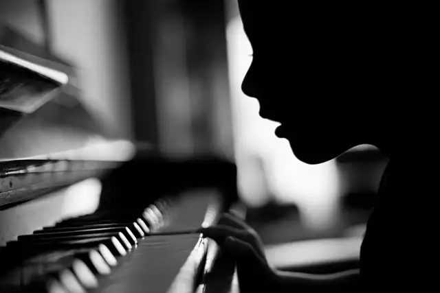 Give the Gift of Music - piano lessons63235013803777122
