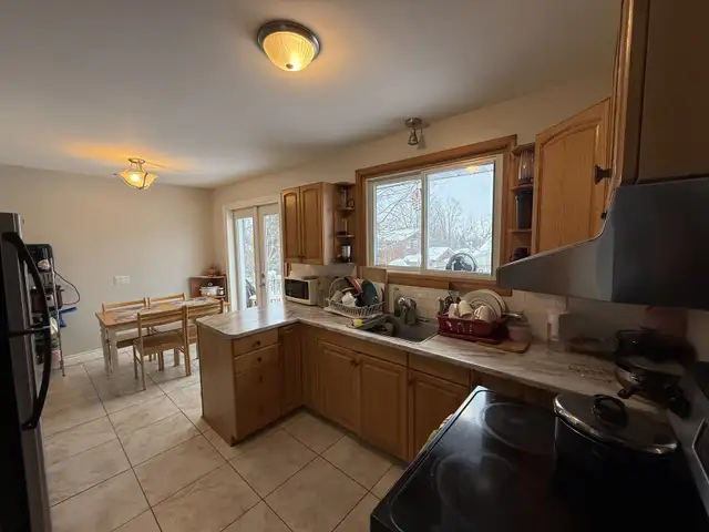 private room available in Room Rentals & Roommates in Peterborough - Image 5