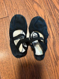 Black ballet dance slippers size 11.5