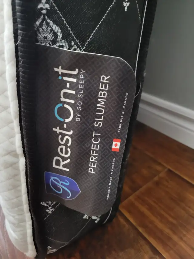 King Size Mattress in Beds & Mattresses in Oakville / Halton Region - Image 3