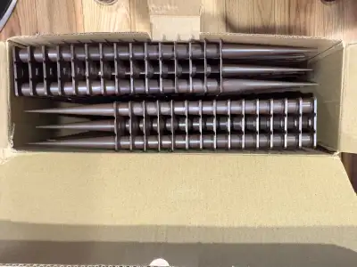 Brand new plastic fence spikes for pest control, View more
