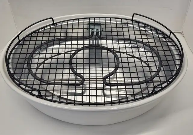 Dazey Nutri-Broil Electric Indoor Bar B Grill Countertop Grill in Other in Windsor Region - Image 3