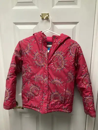 girl’s size M 10/12 Columbia winter jacket, View more