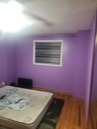 Room for rent upper floor in house for couple or 2 girls location kenedy bovaird bus and plaza 2 min...