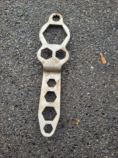 Vtg APCO MOSSBERG Co Multi Tool Specialty Universal Plug Wrench, View more