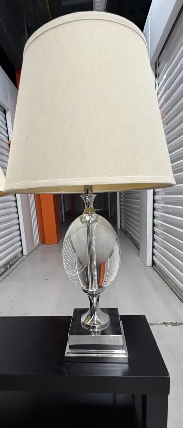 glass lamps in Indoor Lighting & Fans in Longueuil / South Shore - Image 3