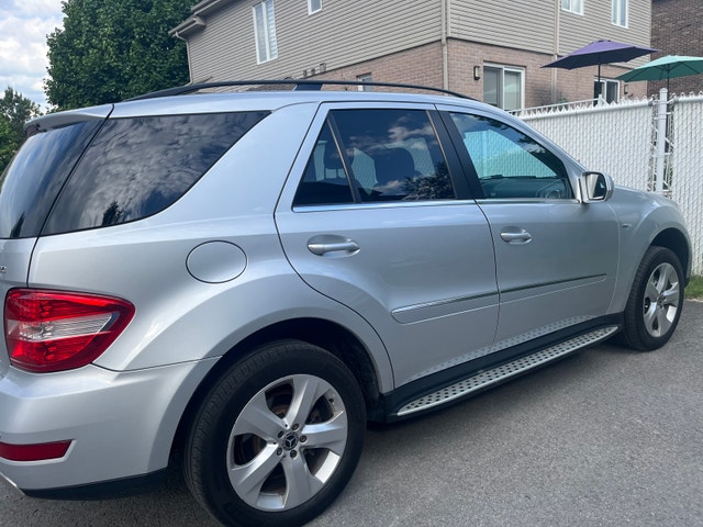2010 ML350 Bluetec Mercedes Benz — photo 3