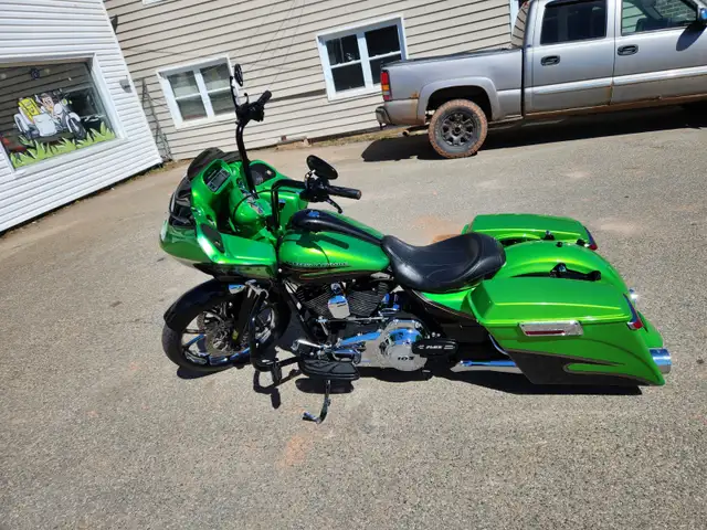 beauty  road glidefor sale in Touring in Charlottetown - Image 6
