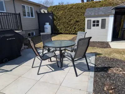 Set de patio, View more