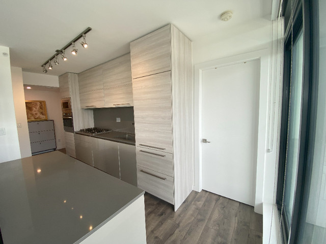 Air Conditioned 2bed 2bath Luxury Condo in Long Term Rentals in Burnaby/New Westminster - Image 2