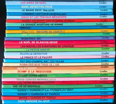 Photo 1, 47 livres classiques de Disney, $2 chacun, achat de 5 minimum. Photos 2 & 3: $2 chacun auss...