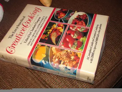 LARGE ENCYCLOPEDIA o CREATIVE COOKBOOK, View more
