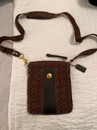 Coach cross over bag