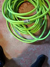 Garden hose 100ft