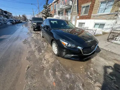 2017 Mazda 3 GX -2.0 litres -gps -Bluetooth -caméra de recul Système audio Bose 4 cylindres- Moteur...