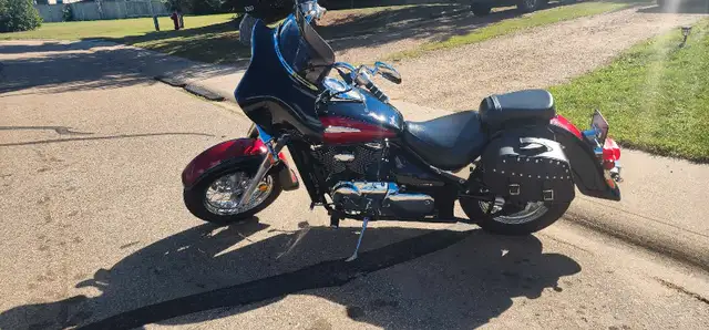 01 suzuki vl800 in Street, Cruisers & Choppers in Edmonton - Image 6