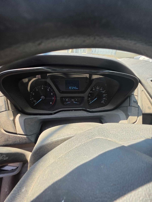 Ford Transit 250 — photo 4