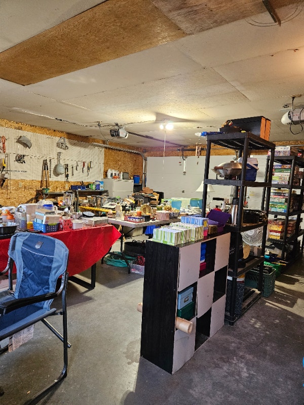 Garage Sale Garage Sales Lethbridge Kijiji