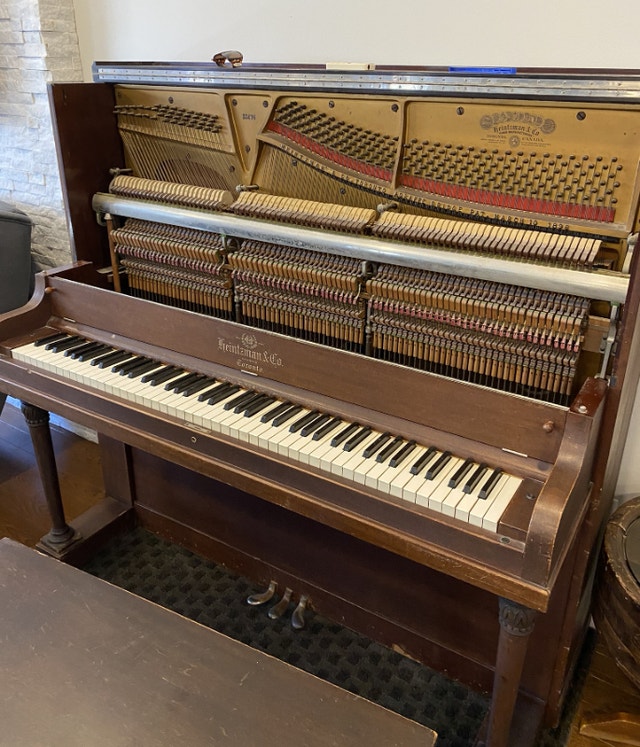 Superb Heintzman Grand Piano in Upright Form Pianos & Keyboards Oakville / Halton Region