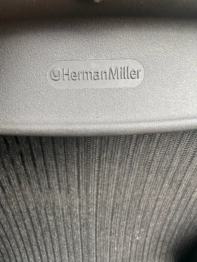 Herman Miller Aeron62863262629122124