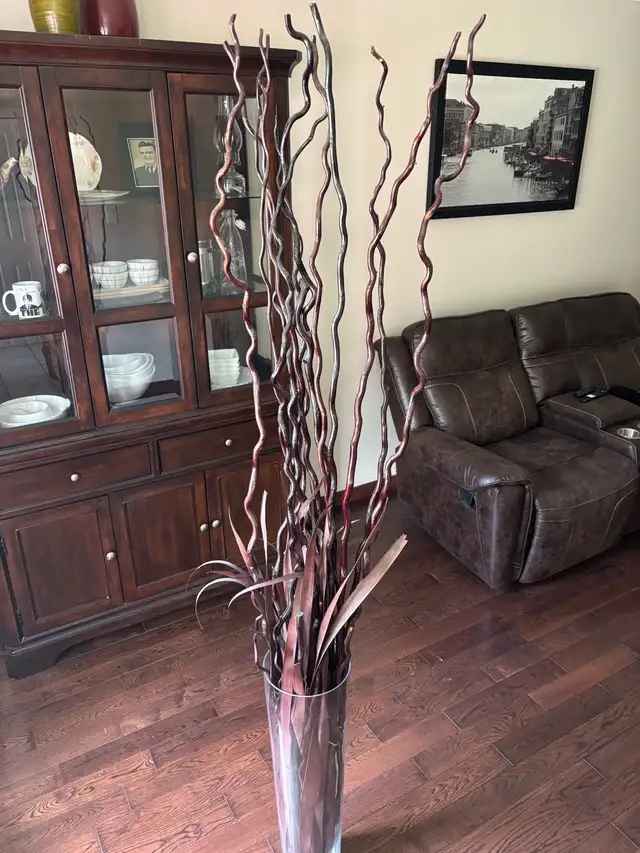 Glass Floor Vase in Home Décor & Accents in Kitchener / Waterloo - Image 5