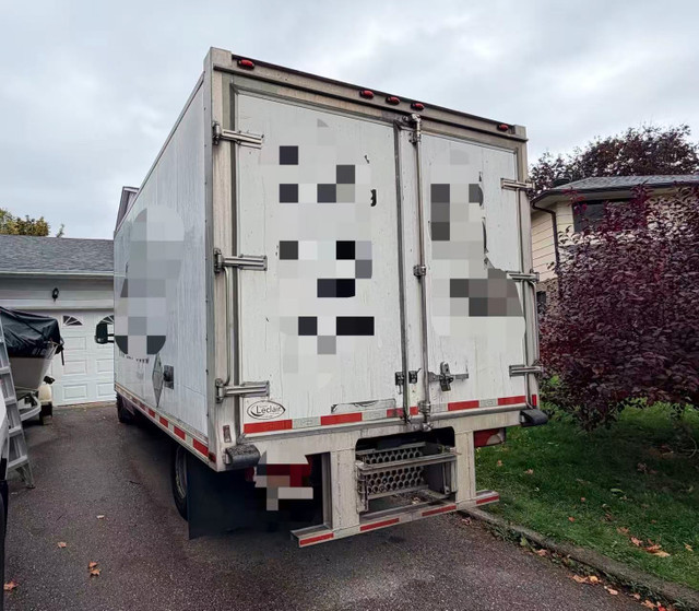 2008 Dodge Sprinter 3500 Van – As Is / Turbo Issue / No Accident in Cars & Trucks in Markham / York Region - Image 4