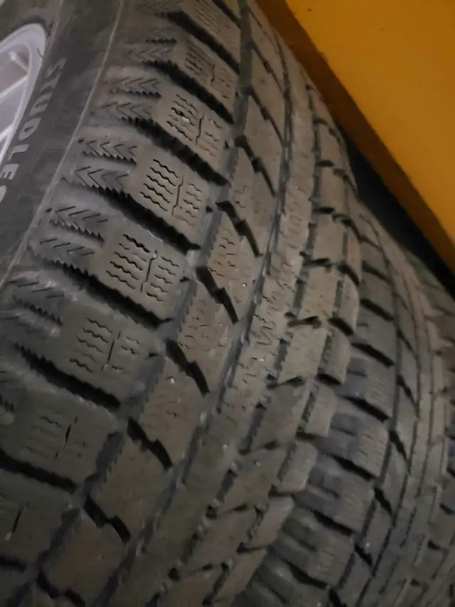 Rims & Tires  235 65 R17  in Tires & Rims in City of Halifax - Image 6