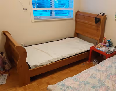 No mattress, only frame. Good condition. Made in Canada. Pick up only.