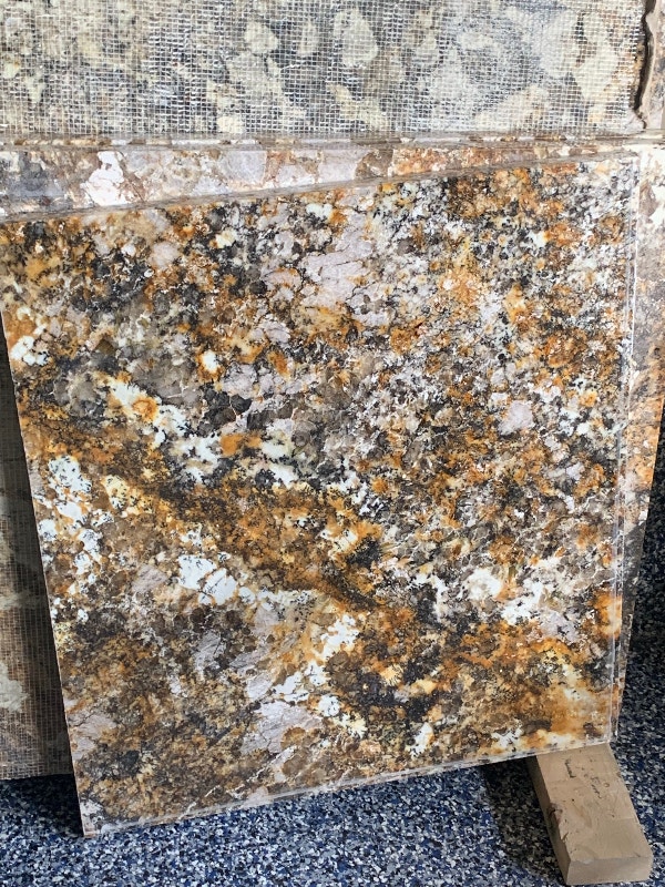 Salvaged Kitchen Granite EXCELLENT Condition & Countertops