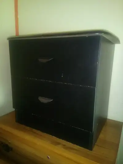 Bureaux de chambre, matelat, lit, couette,draps, View more