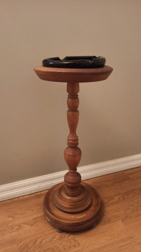 Retro Glass Ash tray with Wood Stand