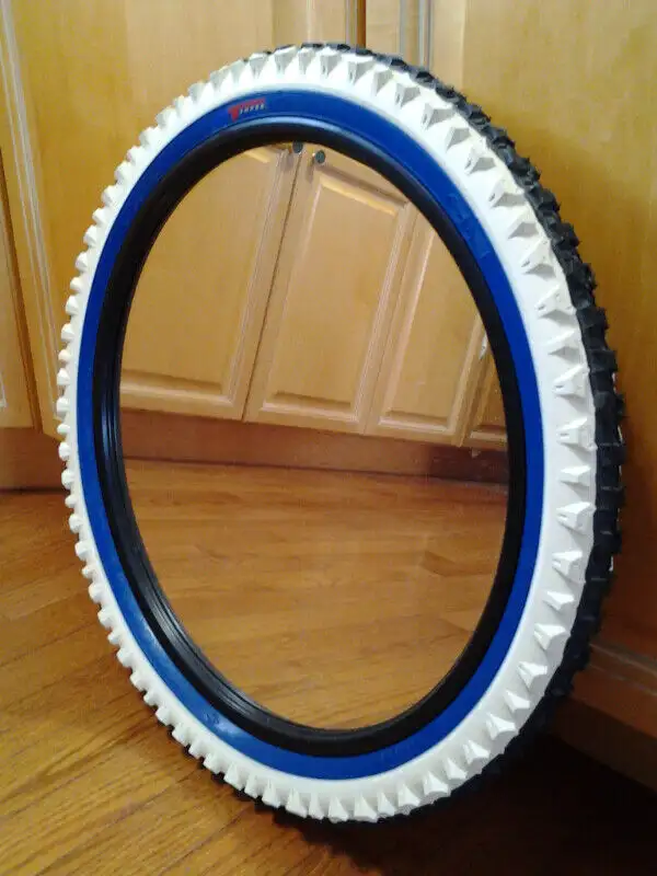 GT SUPER PEDAL BIKE TIRE 20" WALL HANGING MIRROR in Road in Edmonton - Image 3