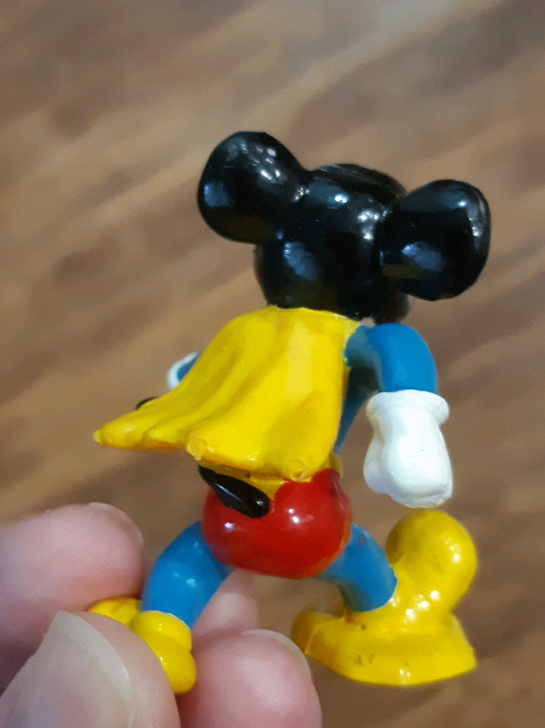 Vintage Mickey Mouse Superman Mini in Arts & Collectibles in Kingston - Image 3