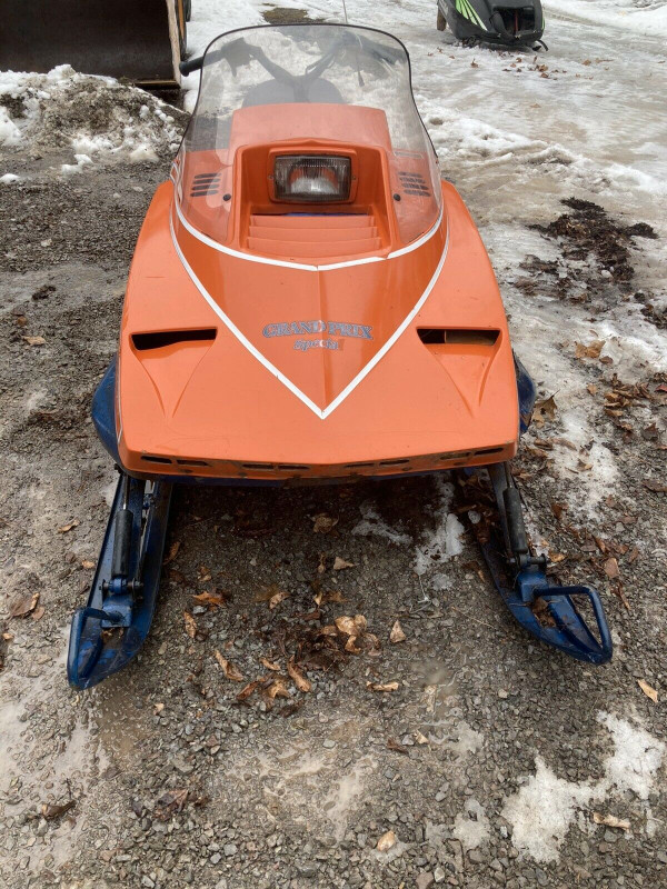 1979 1980 1981 1982 skidoo blizzard parts in Snowmobiles Parts, Trailers & Accessories in Renfrew - Image 2