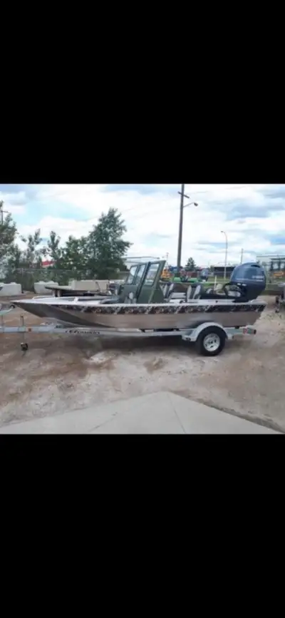 2021 explorer industries 172 With a outboard Yamaha 115/80 jet Low hours. Max 30 hours. Full cover 2...