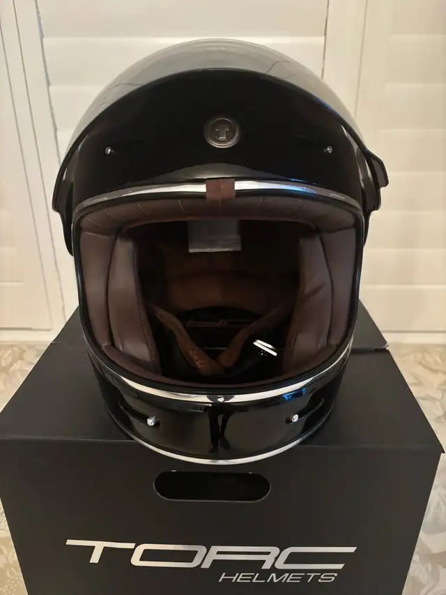 Motorcycle Helmet  in Other in Markham / York Region - Image 4