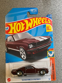 Hot wheels Ford Mustang 2+2 Fastback Dark red brown 