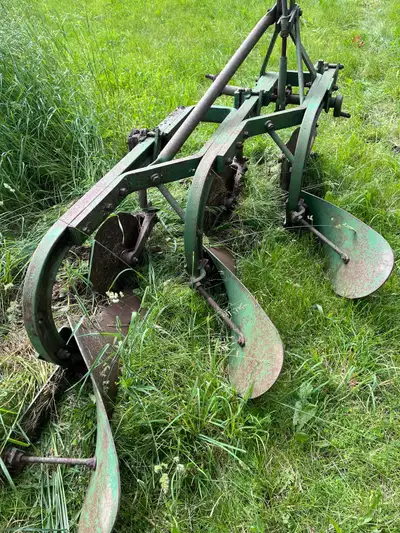Three blade plow with discs- $650 or best offer 