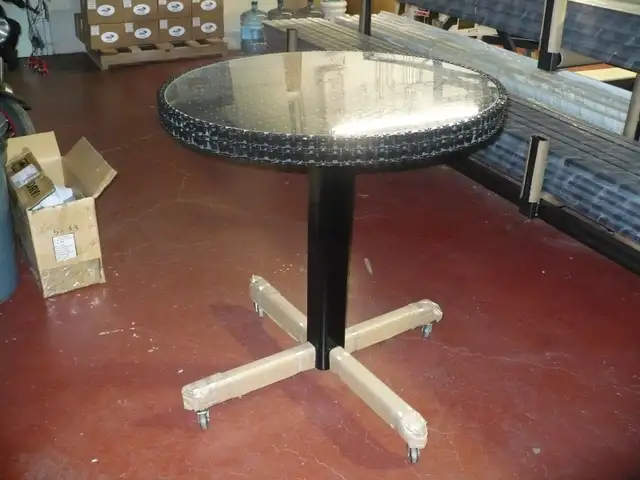 Indian Motorcycle Bar Table in Street, Cruisers & Choppers in Edmonton - Image 5