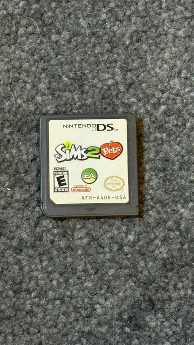 Selling a used copy of The Sims 2 Pets for the Nintendo DS system. Condition: Used, good working con...