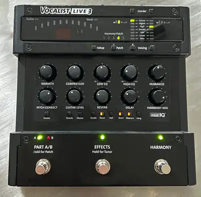 Vocalist Live 3 – Vocal & Guitar Processor / Trade Possible, View more
