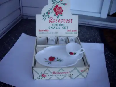 TV SNACK SET 4 W BOX PERFECT, View more