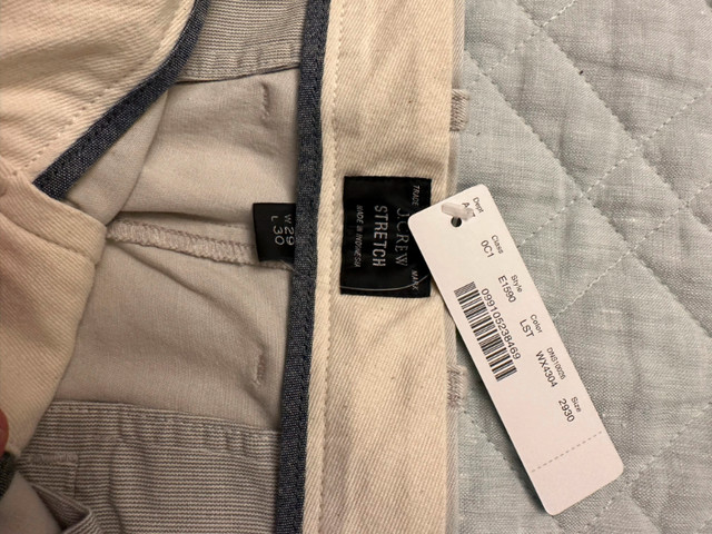 *New & unworn* J Crew chinos men’s - 29/30 in Men's in City of Toronto - Image 4