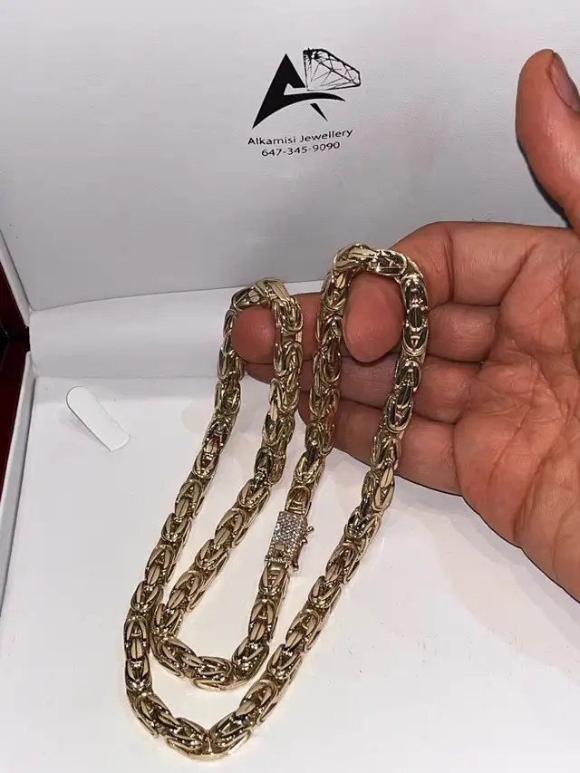 Byzantine chain 10k solid with diamond lock 62863735361921122
